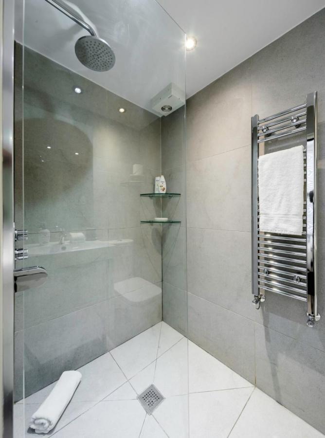 Elegant Earl'S Court 2 Bedroom Flat Just 4 Minutes From Tube Лондон Экстерьер фото