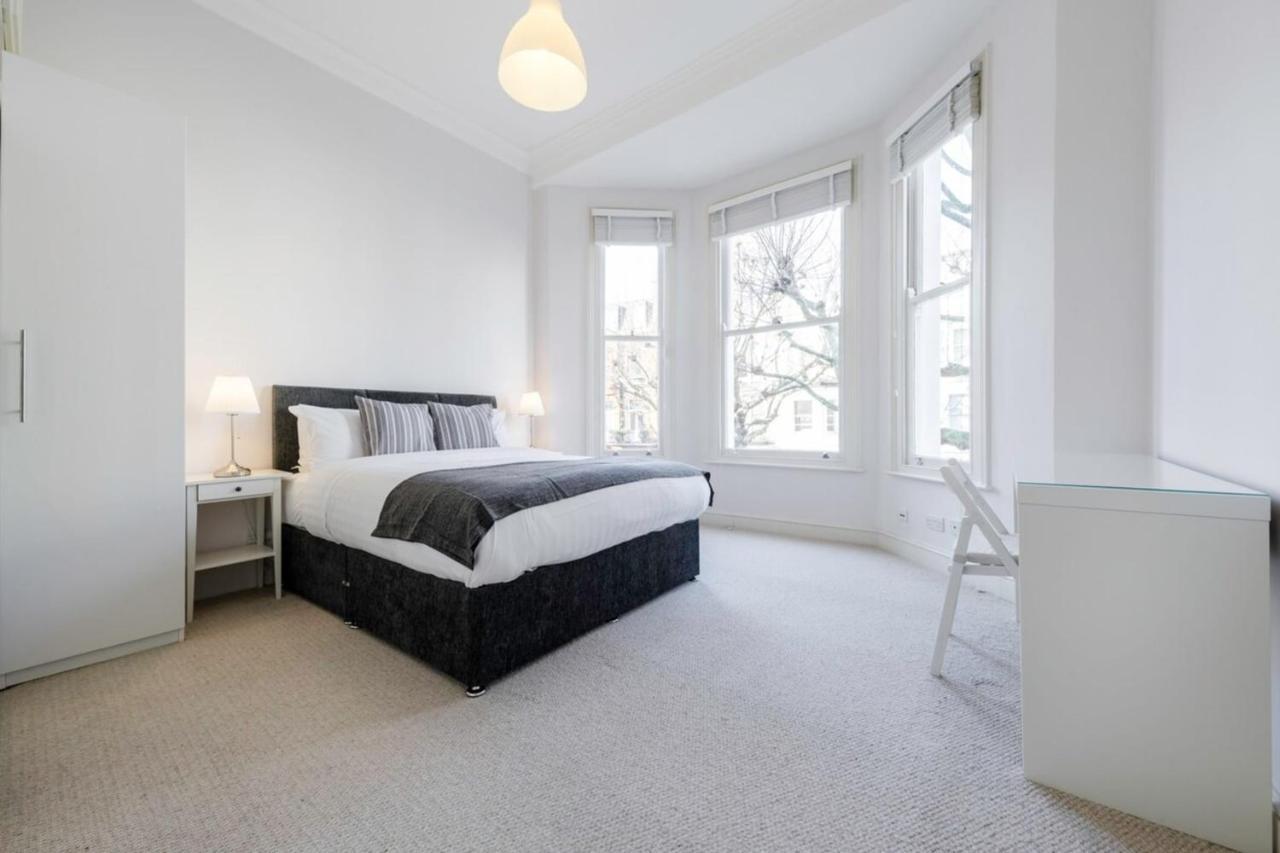 Elegant Earl'S Court 2 Bedroom Flat Just 4 Minutes From Tube Лондон Экстерьер фото